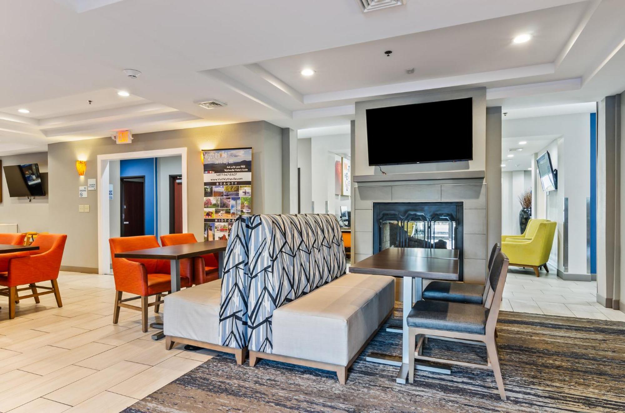 Holiday Inn Express & Suites Wytheville By Ihg Dış mekan fotoğraf