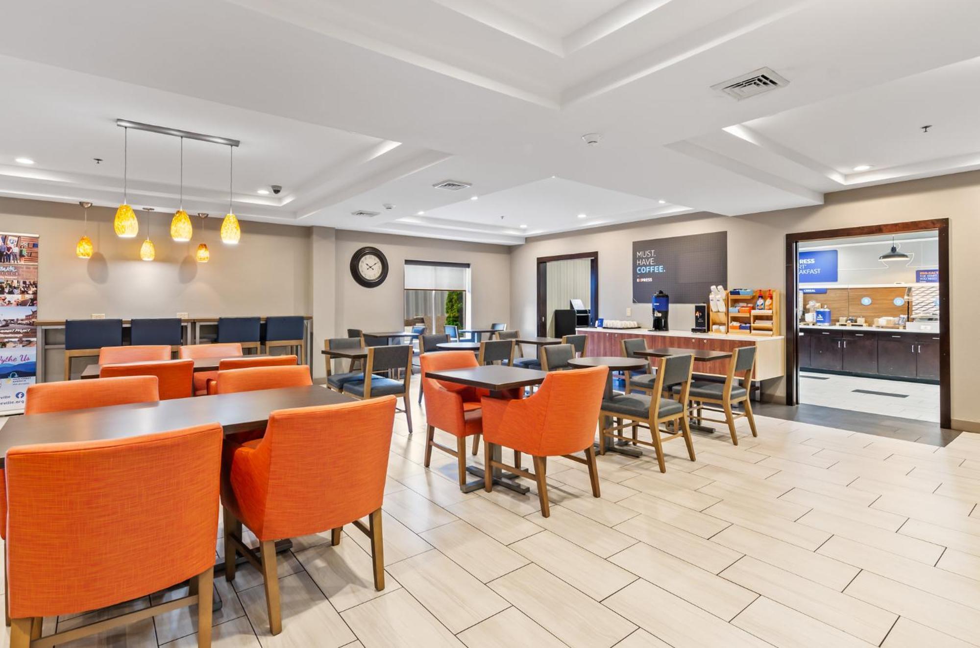 Holiday Inn Express & Suites Wytheville, An Ihg Hotel Dış mekan fotoğraf