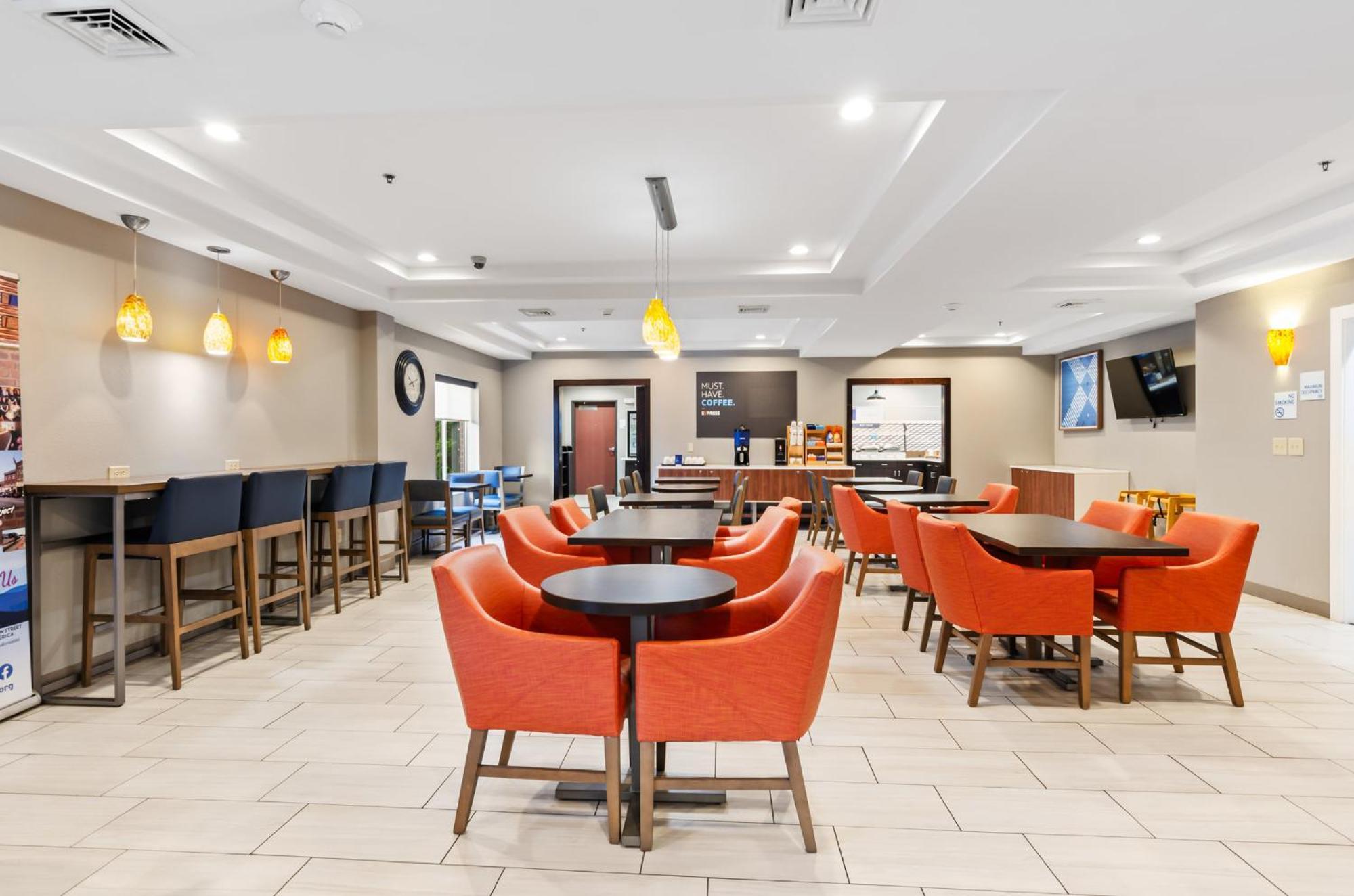 Holiday Inn Express & Suites Wytheville, An Ihg Hotel Dış mekan fotoğraf